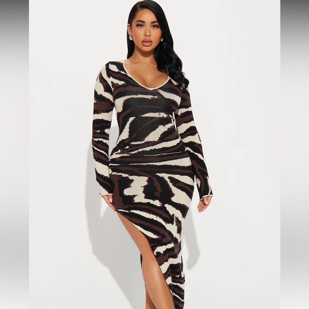 Kallie Sweater Maxi Dress - Brown Combo
